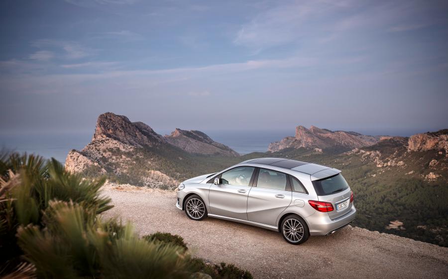  Mercedes-Benz B250 4Matic Urban Line 2014 года  (фото 16 из 16)